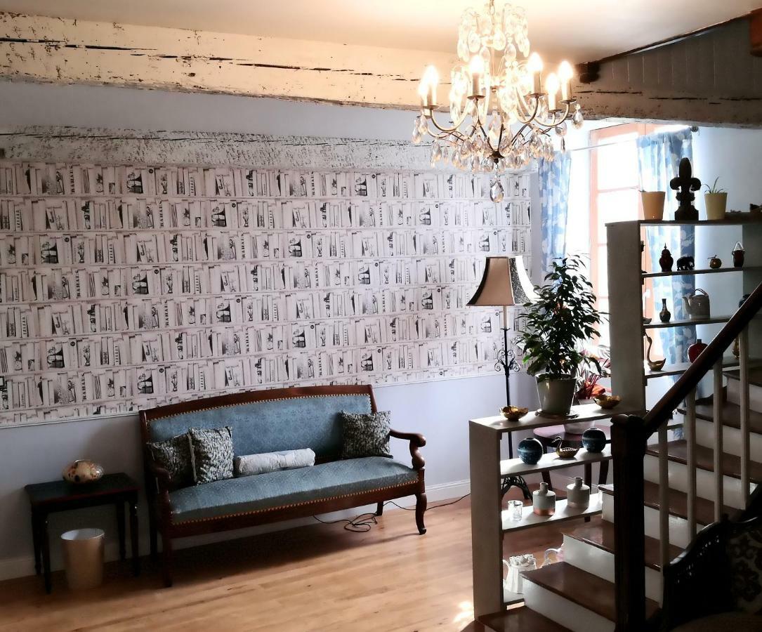 Maison De Textile Montolieu Kültér fotó